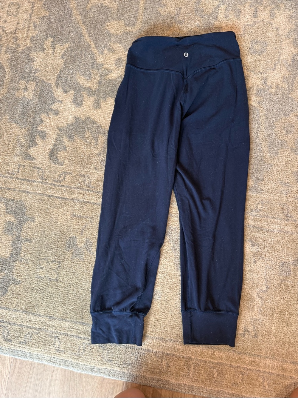 lululemon athletica Navy Cropped Capri Pants